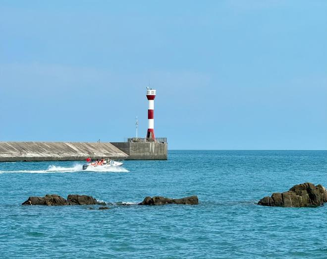 钱？北海亲子游5天4晚价格跟团五日游报价冰球突破豪华版手机版北海亲子跟团游多少