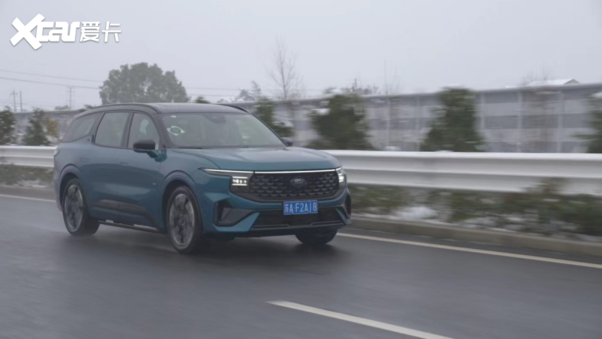 公里一趟治愈心灵的旅行冰球突破游戏一辆车一千